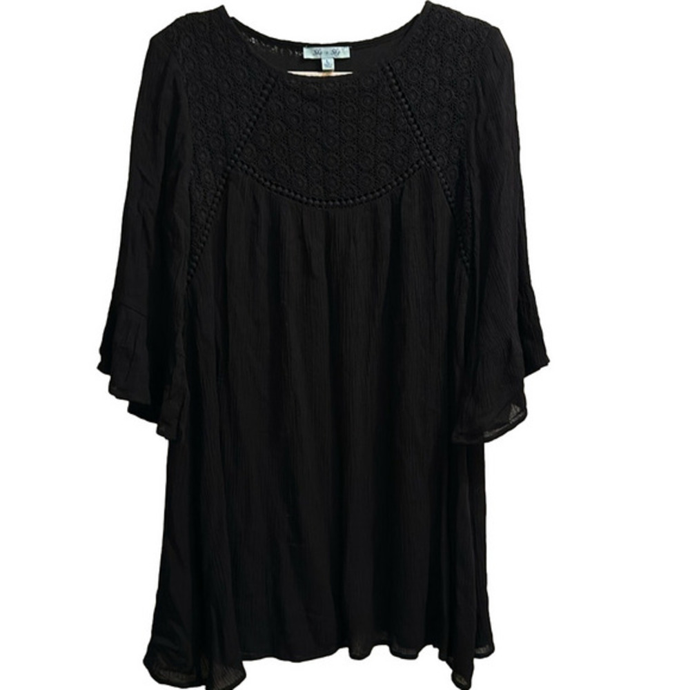 Black crocheted dress 3/4 sleeve